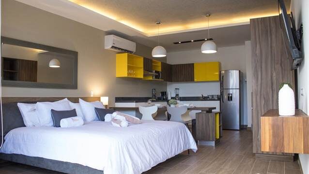Hot opportunity! Turn key business in the heart of downtown with 13%ROI warranty. Operating now!, Playa del Carmen, Quintana Roo