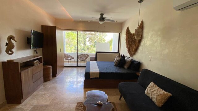 Turnkey spacious studio with pool ready to move in!, Tulum, Quintana Roo