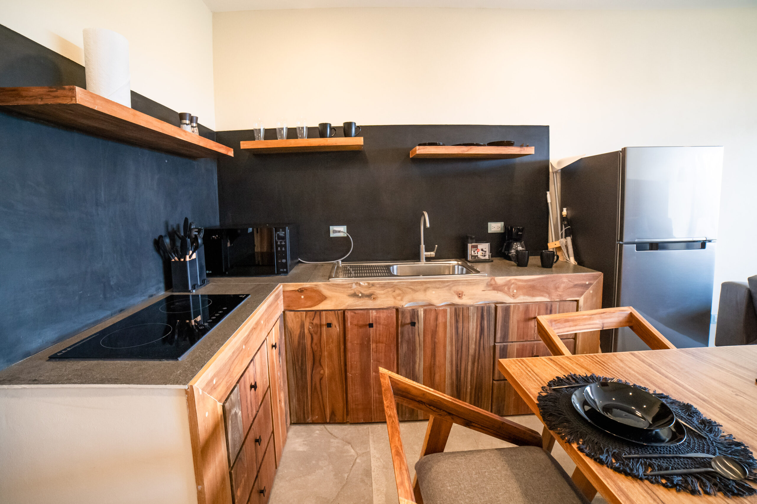 INTERIORES-09675