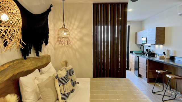 Stylish 1-bedroom apartment in Kalmuk, Tulum – ready for immediate delivery