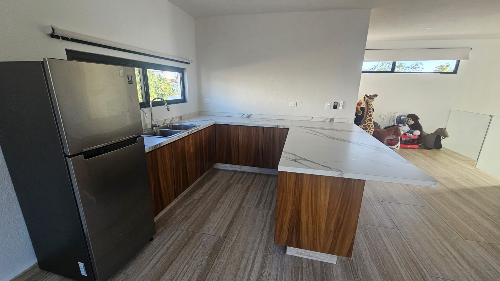 3