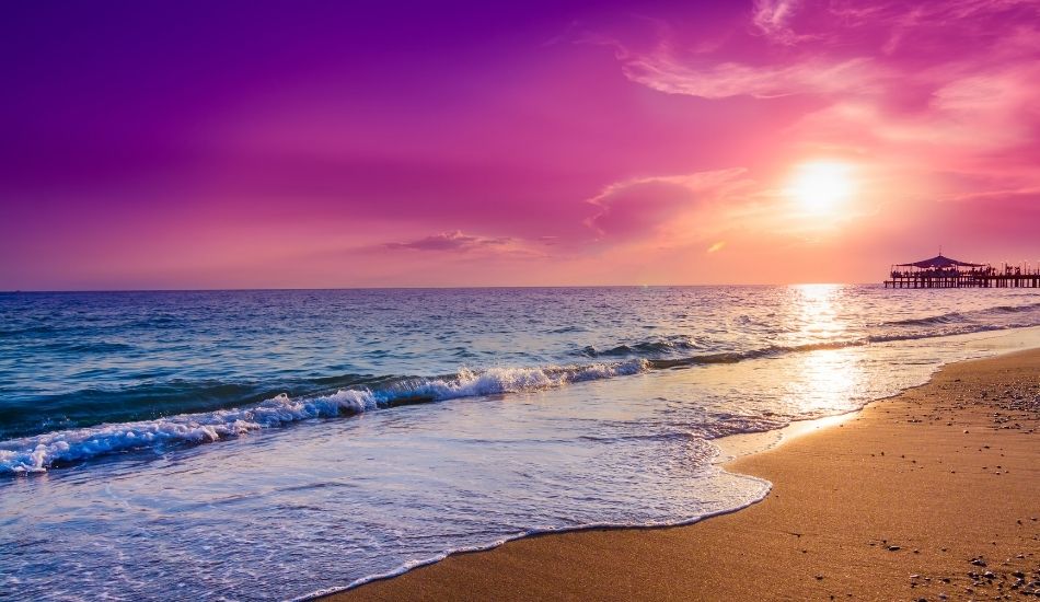 Sunset over the best beaches for investment in Mexico โ peaceful beachfront view
