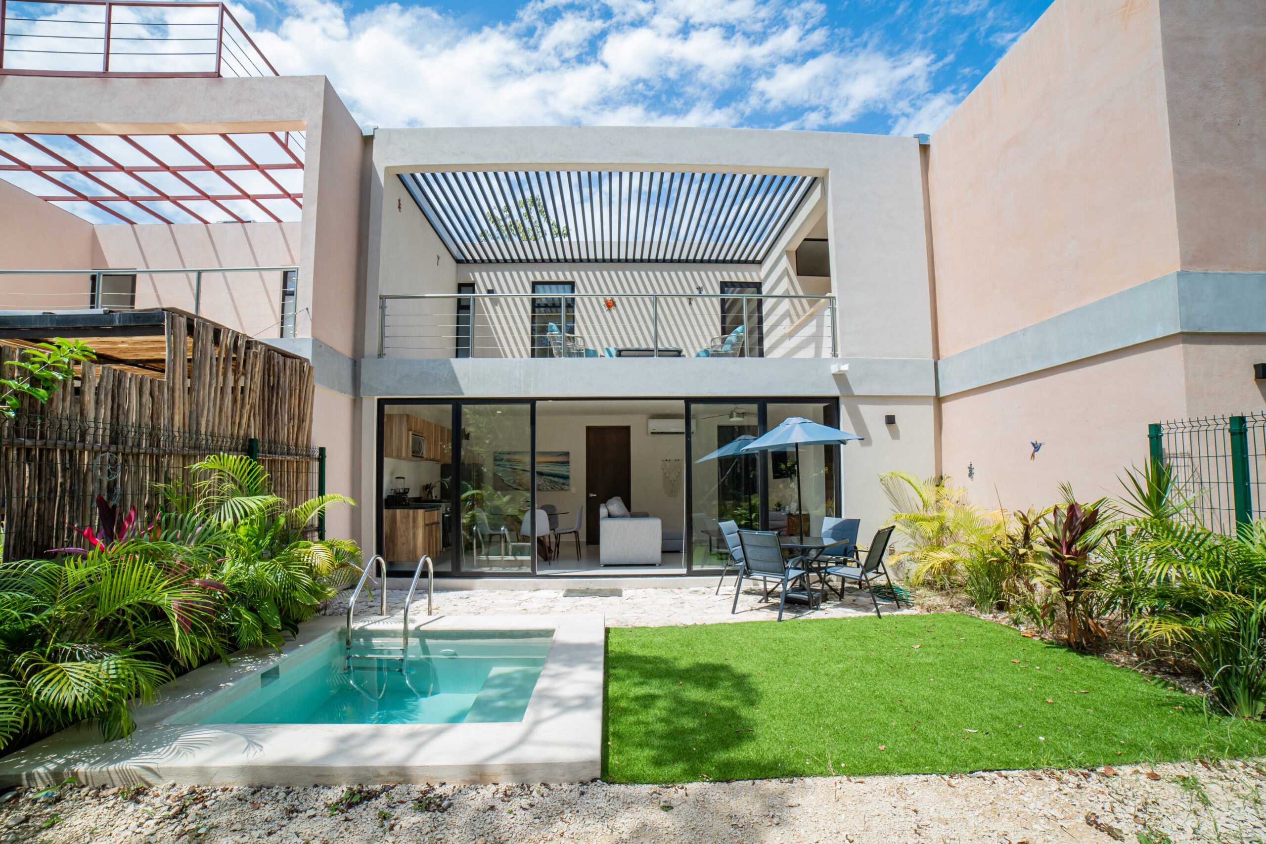 INTERIORES-00060