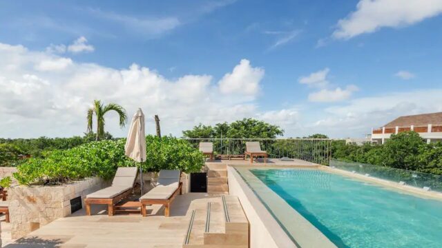 WhatsApp Image 2024-10-29 at 11.23.56 AM (1)