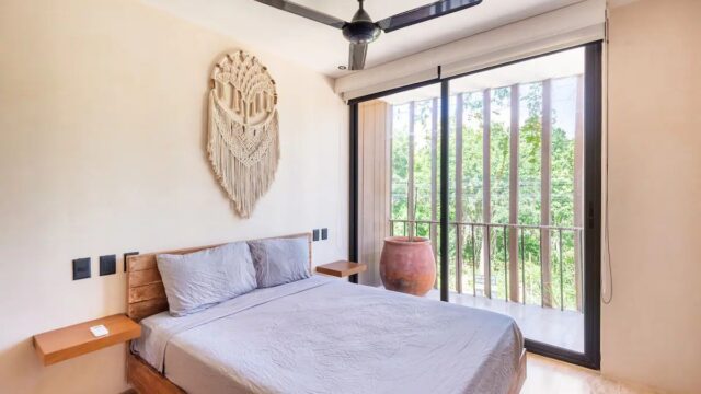 WhatsApp Image 2024-10-29 at 11.23.57 AM (1)