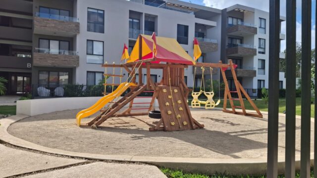 FOR RENT: 3 Bedroom Penthouse for Rent in Bali Playa del Carmen | Private Jacuzzi | Parking | Pool